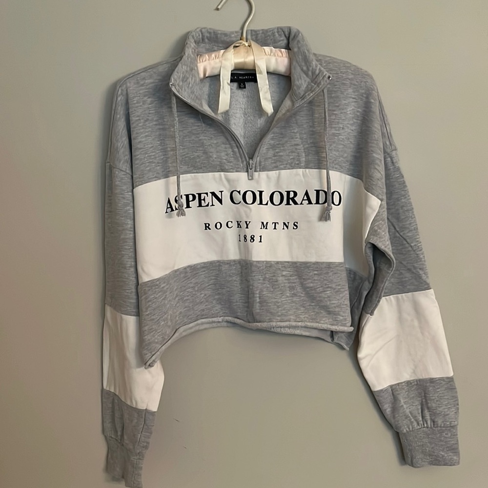 cropped quarterzip